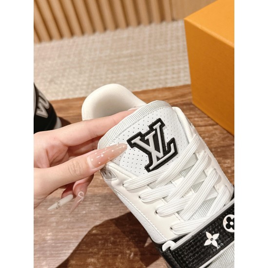 LV Trainer Sneaker