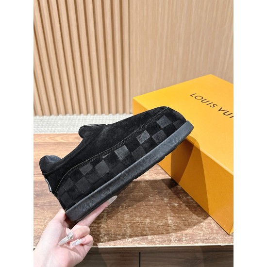 LV Trainer Sneaker