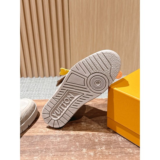 LV Trainer Sneaker