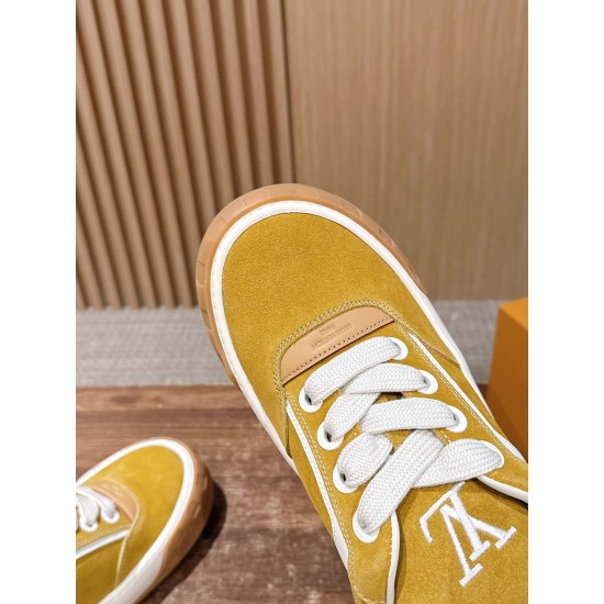LV Trainer Sneaker