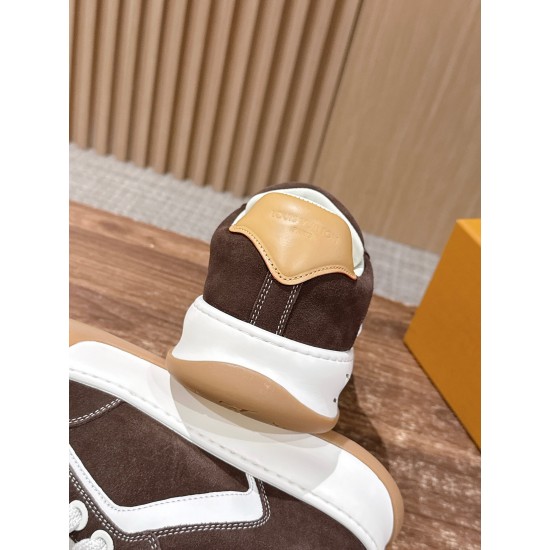 LV Trainer Sneaker