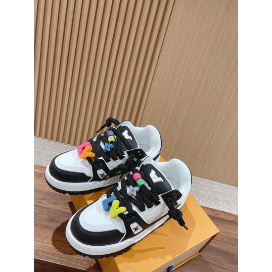 LV Trainer Sneaker