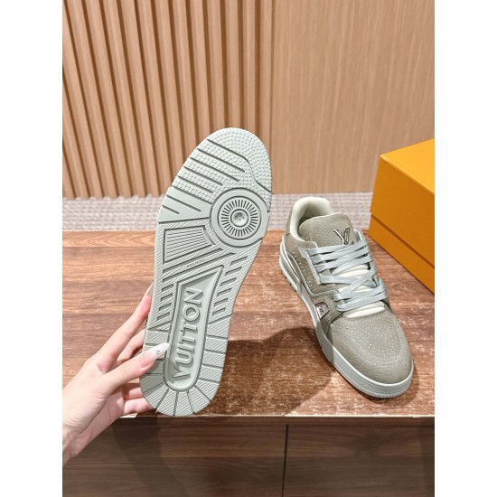 LV Trainer Sneaker
