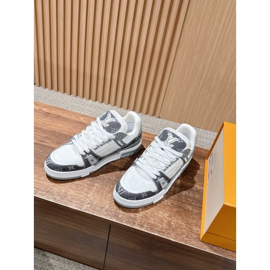 LV Trainer Sneaker