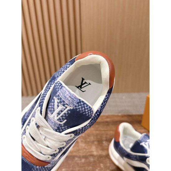 LV Trainer Sneaker