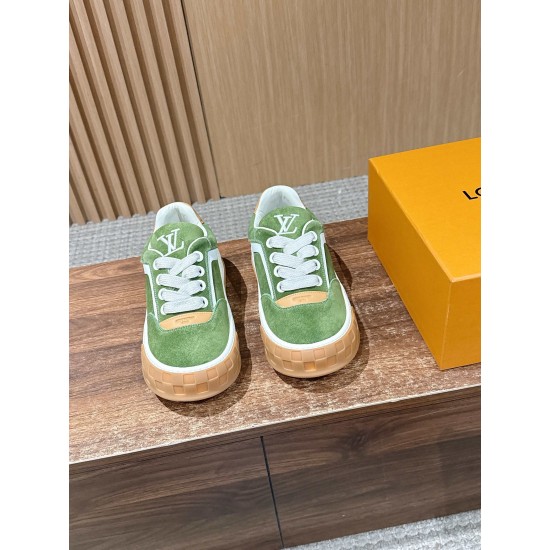 LV Trainer Sneaker