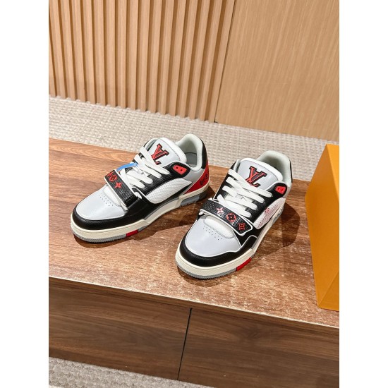 LV Trainer Sneaker