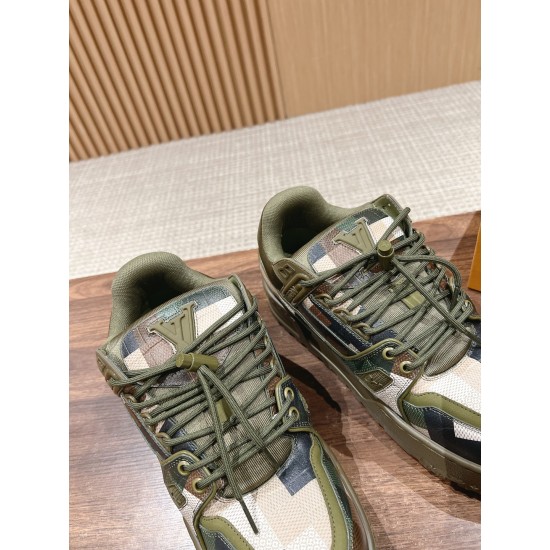LV Trainer Sneaker