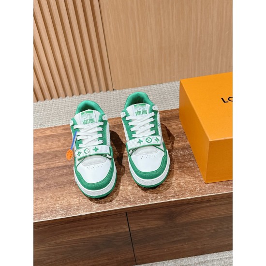 LV Trainer Sneaker