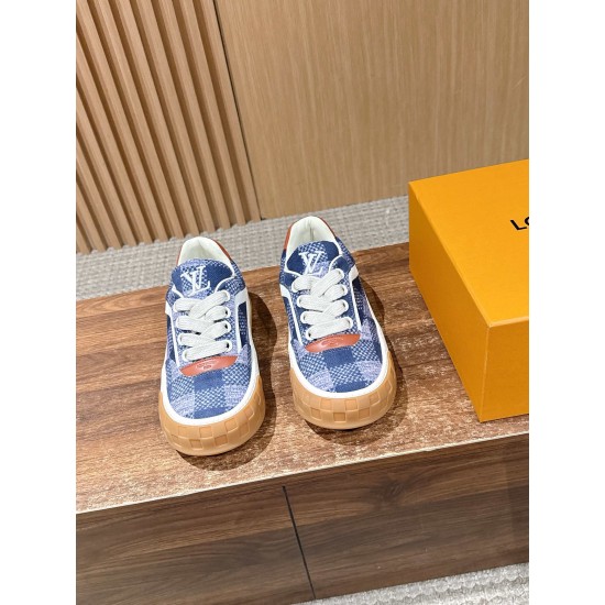 LV Trainer Sneaker