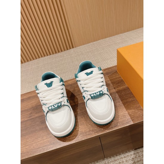 LV Trainer Sneaker
