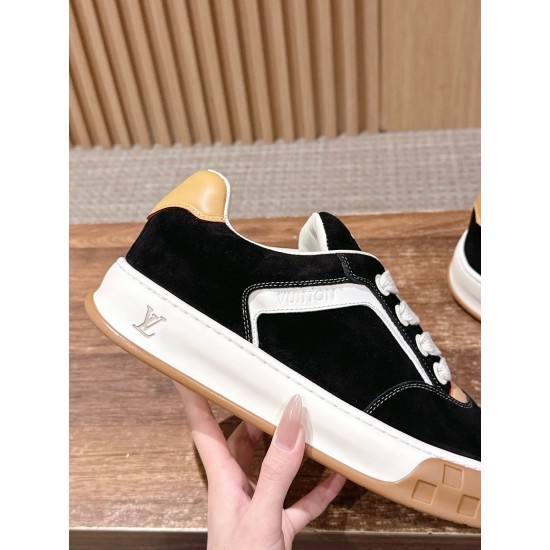 LV Trainer Sneaker