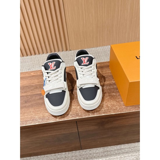LV Trainer Sneaker