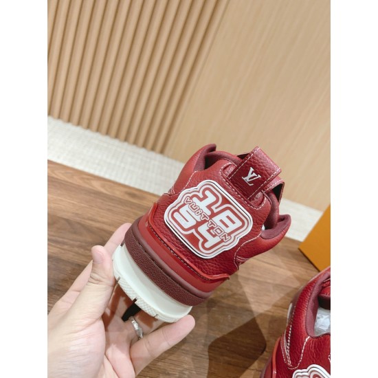 LV Trainer Sneaker