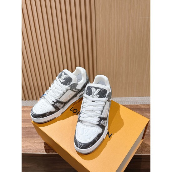 LV Trainer Sneaker