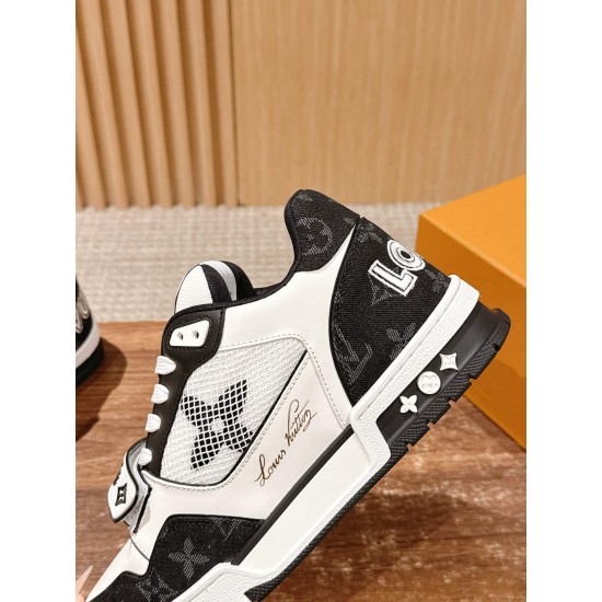 LV Trainer Sneaker