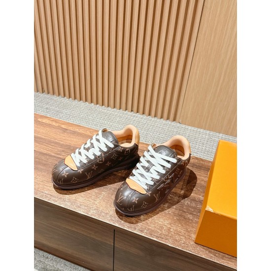 LV Trainer Sneaker