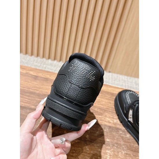 LV Trainer Sneaker