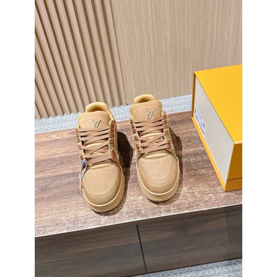 LV Trainer Sneaker