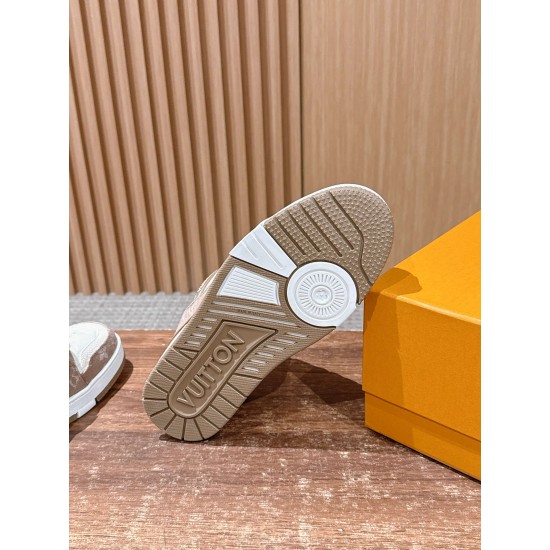 LV Trainer Sneaker