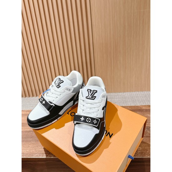 LV Trainer Sneaker