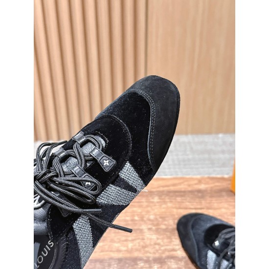 LV Sneaker