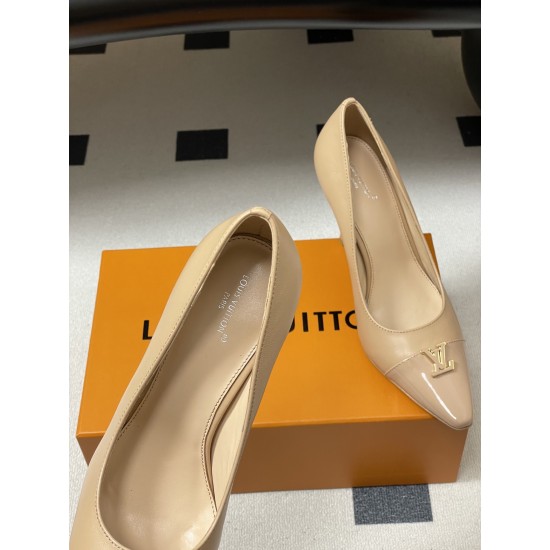 LV high  heeled shoes