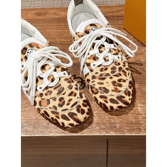 LV Sneaker
