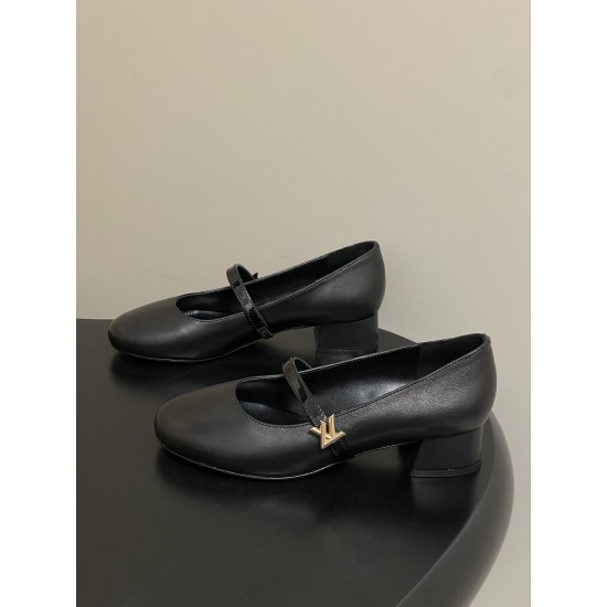 LV high  heeled shoes