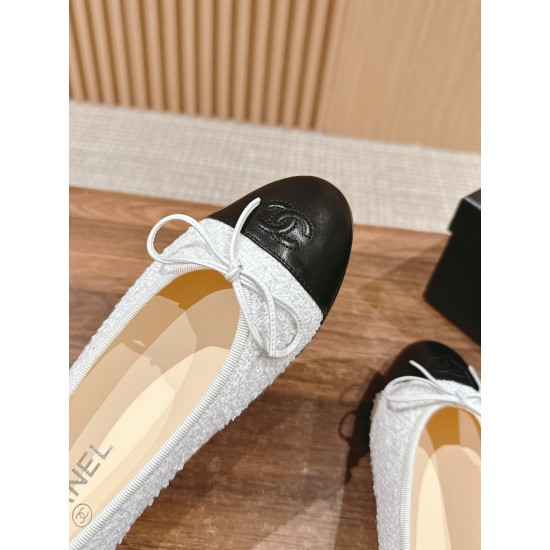CHANEL Ballerinas