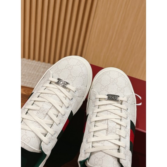 Gucci Sneakers