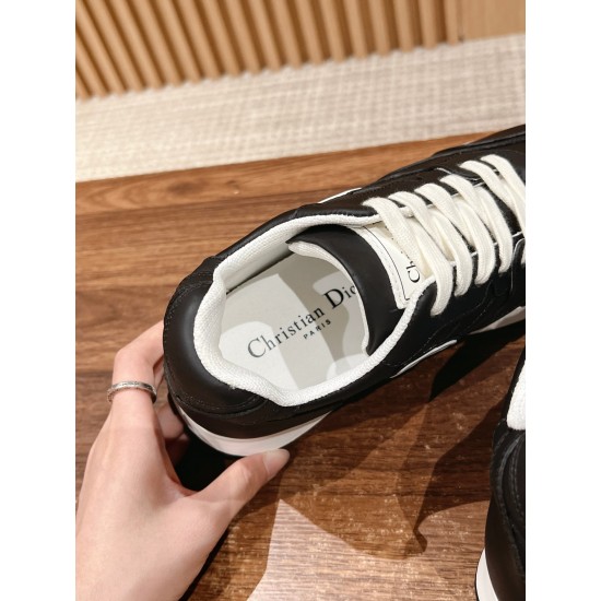Dior Sneakers