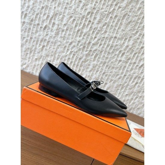 Hermes Sandals