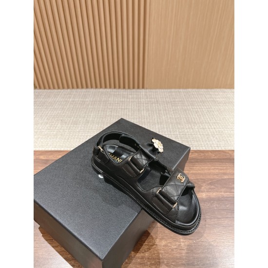 CHANEL Sandals