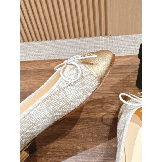 CHANEL Ballerinas