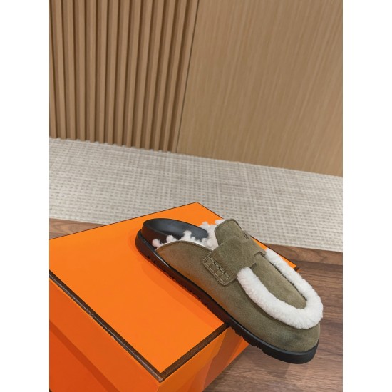 Hermes Iota mule