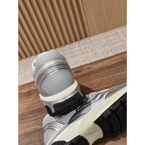 CHANEL Sneakers