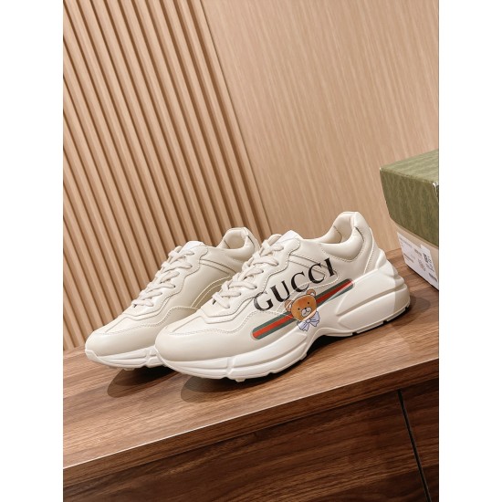 Gucci Sneakers