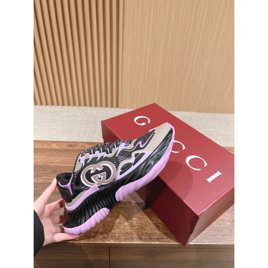 Gucci Sneakers