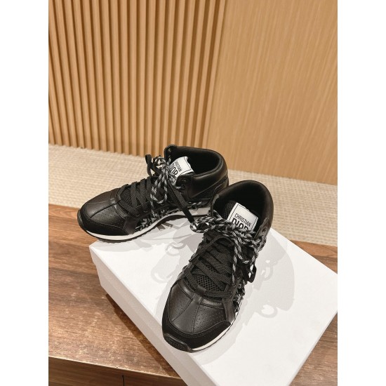 Dior Sneakers