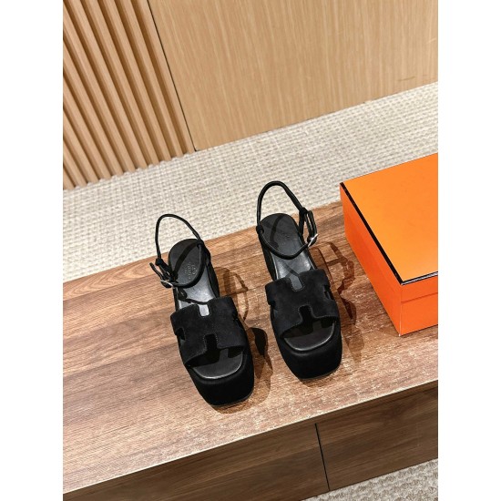Hermes Sandals