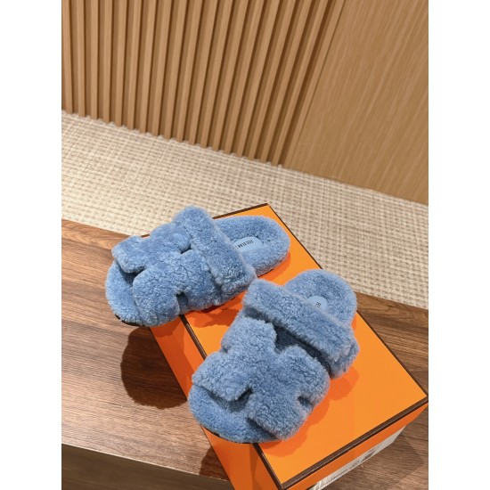 Hermes Slippers