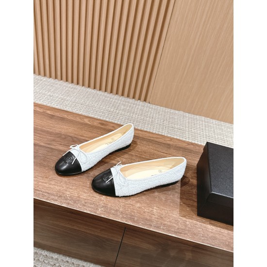 CHANEL Ballerinas