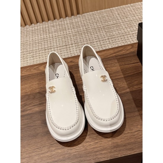 CHANEL Loafers