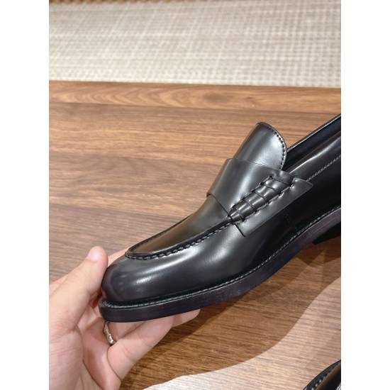 CHANEL Loafers
