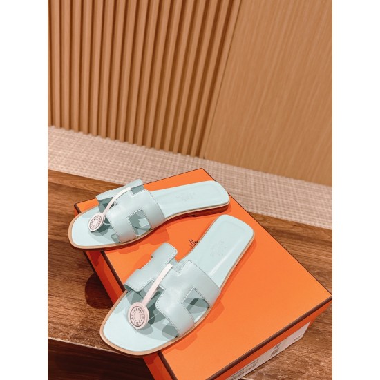 Hermes Slippers