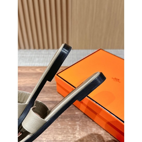 Hermes Slippers