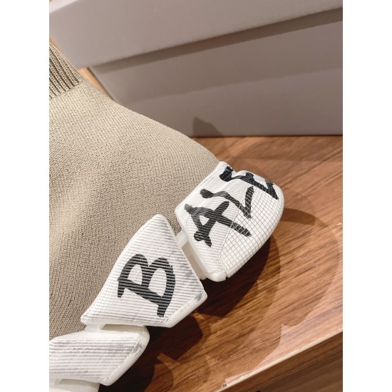 Balenciaga Speed