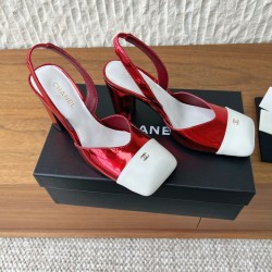 CHANEL Pumps and Slingbacks