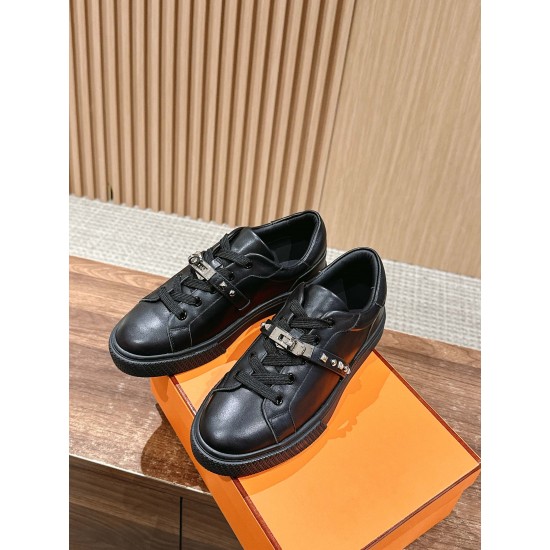 Hermes Sneakers